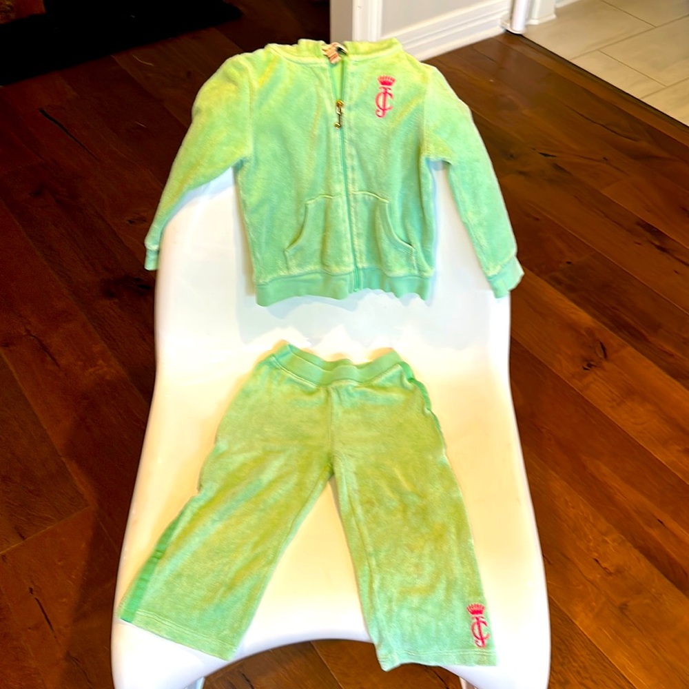 Juicy Couture infant vintage fresh green velour tracksuit 24m